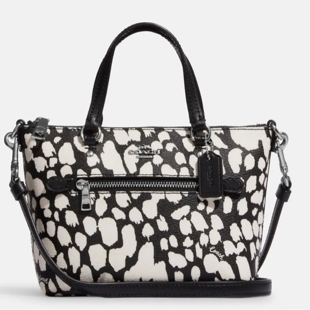 Coach Mini Gallery Crossbody spotted animal print black/chalk NWOT - Picture 9 of 14
